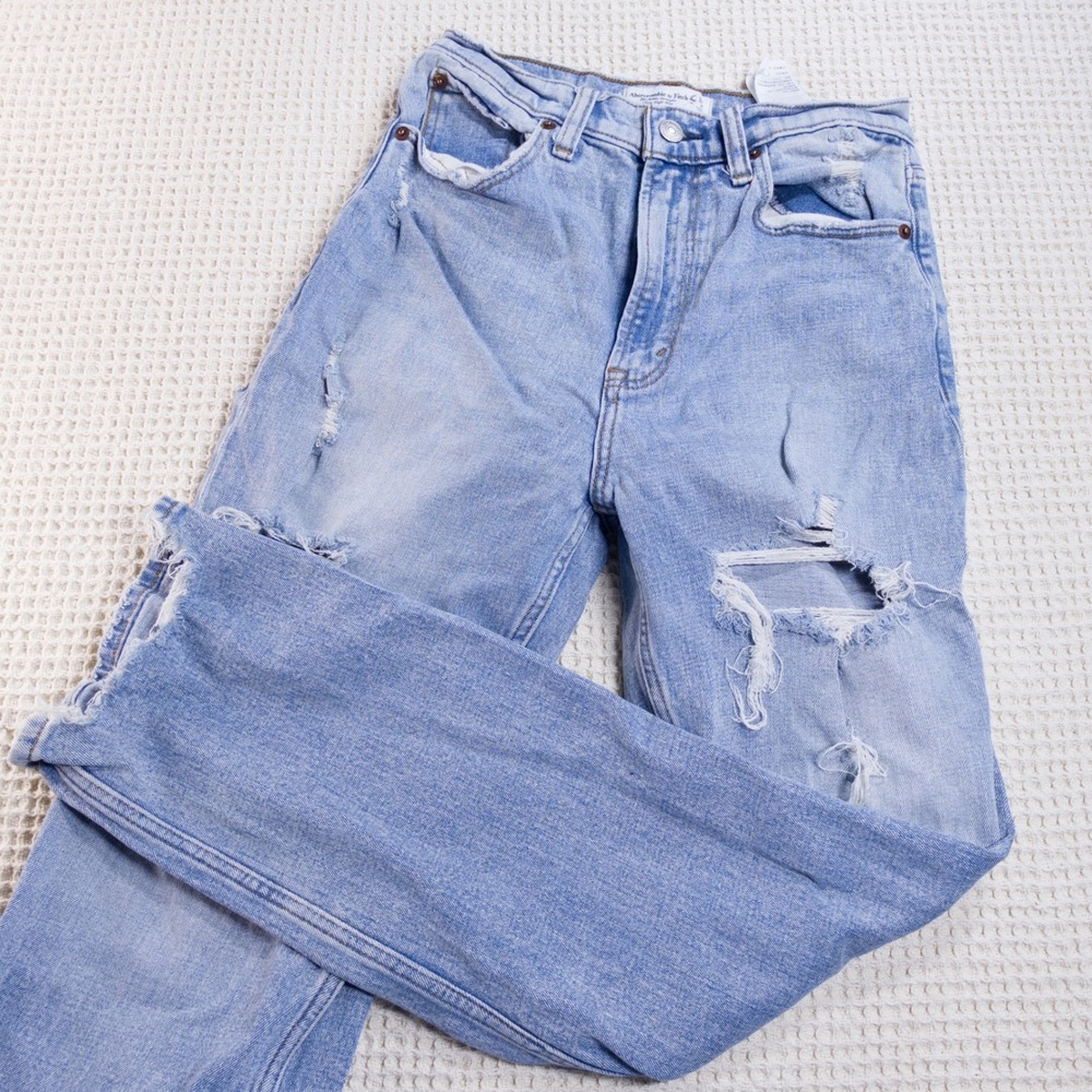 Abercrombie & Fitch Ultra High Rise Ankle Straight Distressed Jeans Blue 27/4L